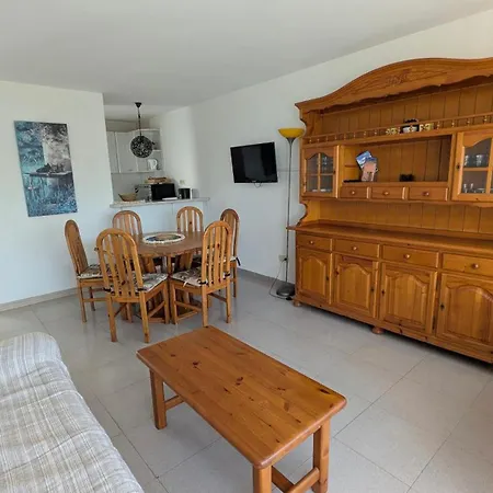 Independent With Pool Apartament